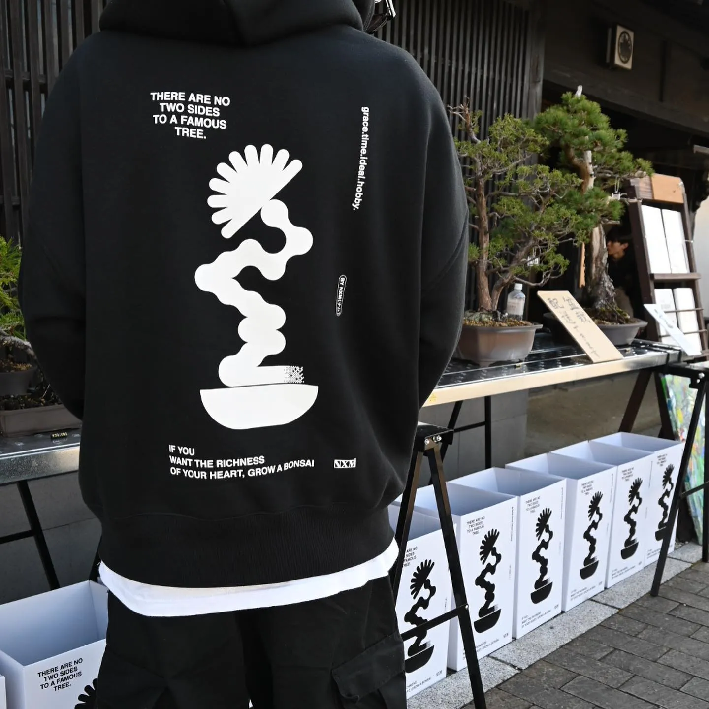 BONSAI × BRAND